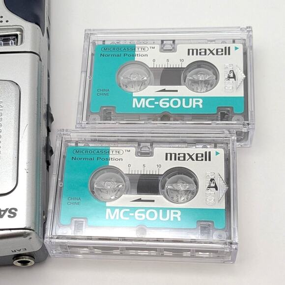 SANYO TRC-590M Microcassette Voice Activated Recorder Dictaphone w/Tapes TESTED - Picture 11 of 11